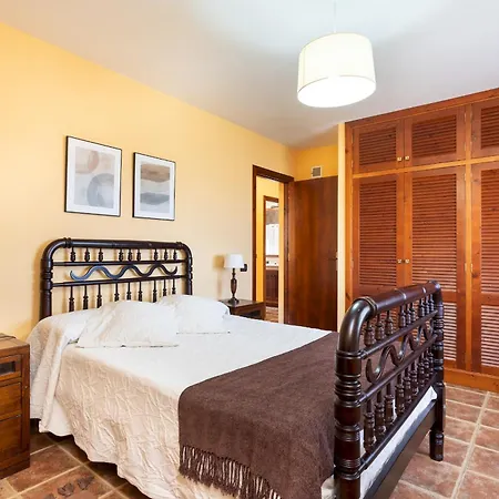 Dağ evi Home2book Charming Haven Bbq & Pool, *