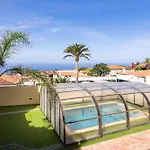 Chalet Home2book Charming Haven Bbq & Pool, *