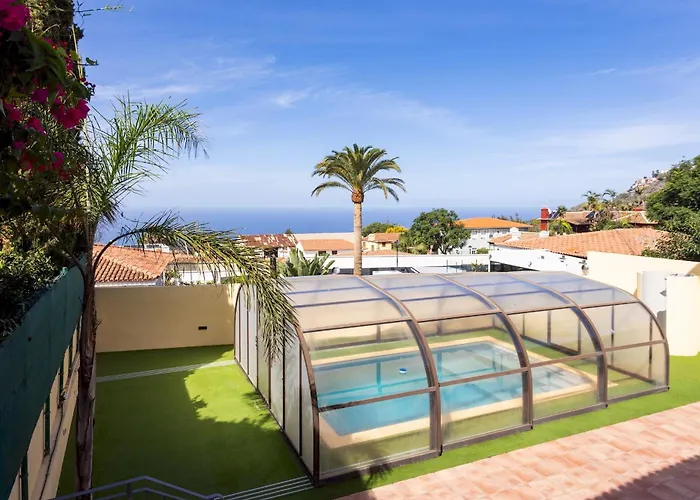 Alpehytte Home2book Charming Haven Bbq & Pool, *